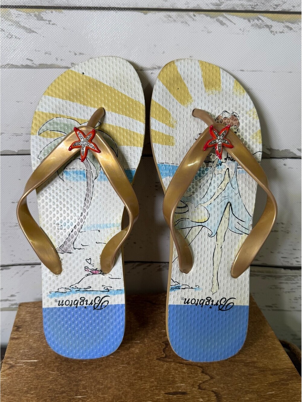 Brighton Starfish Beach Flip Flops Gold Straps Women's Size 7/8